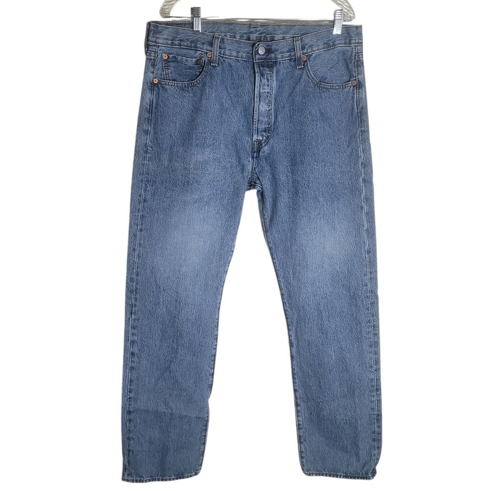 Levi's 501 Button Fly Denim Blue Jeans Men's Size 36 x 34 Relaxed Fit Casual